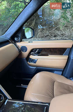 Внедорожник / Кроссовер Land Rover Range Rover 2019 в 