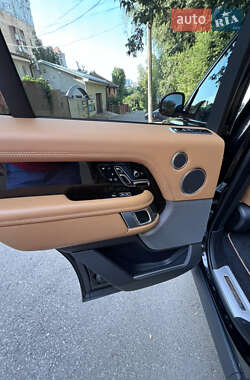 Внедорожник / Кроссовер Land Rover Range Rover 2019 в 