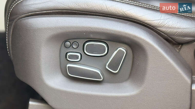 Внедорожник / Кроссовер Land Rover Range Rover 2014 в Вараше