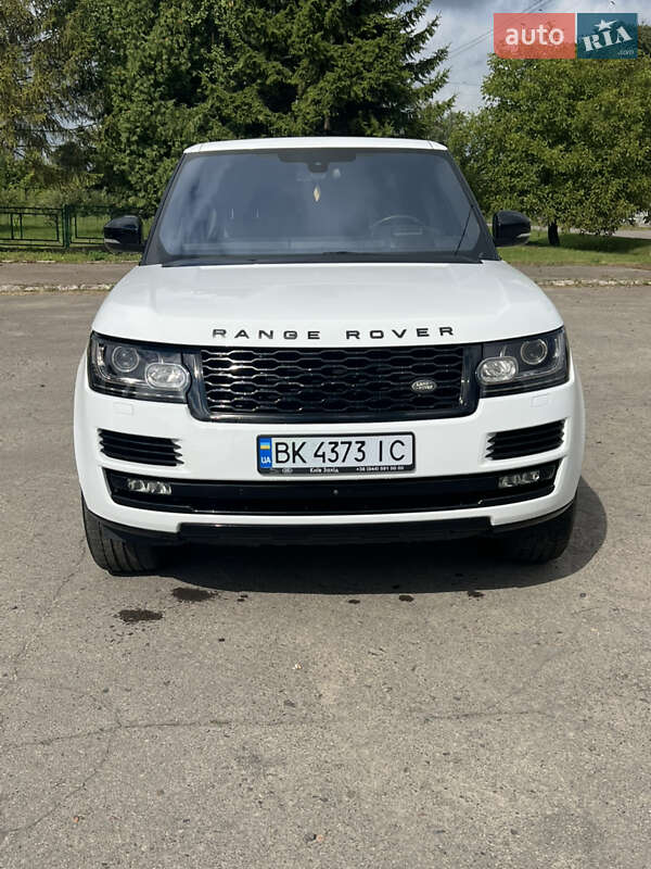 Внедорожник / Кроссовер Land Rover Range Rover 2015 в Дубно