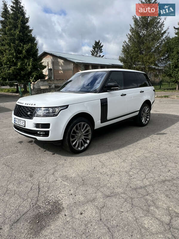 Внедорожник / Кроссовер Land Rover Range Rover 2015 в Дубно