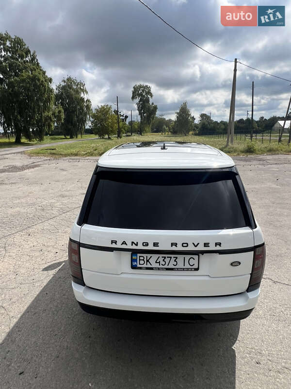 Внедорожник / Кроссовер Land Rover Range Rover 2015 в Дубно