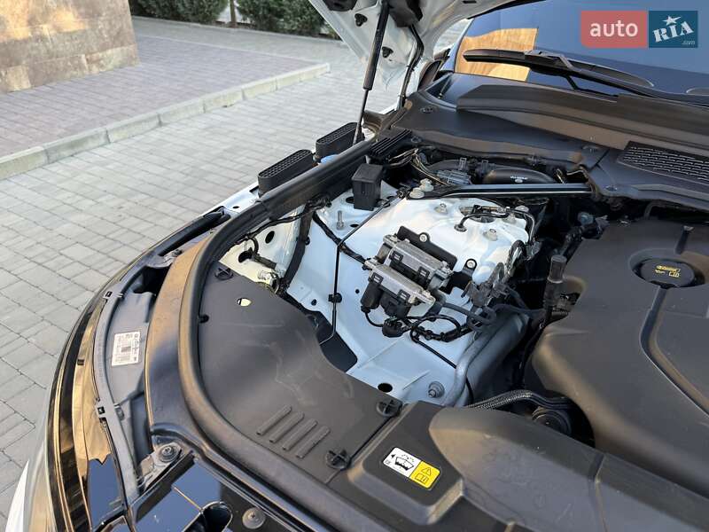 Внедорожник / Кроссовер Land Rover Range Rover 2016 в Виннице