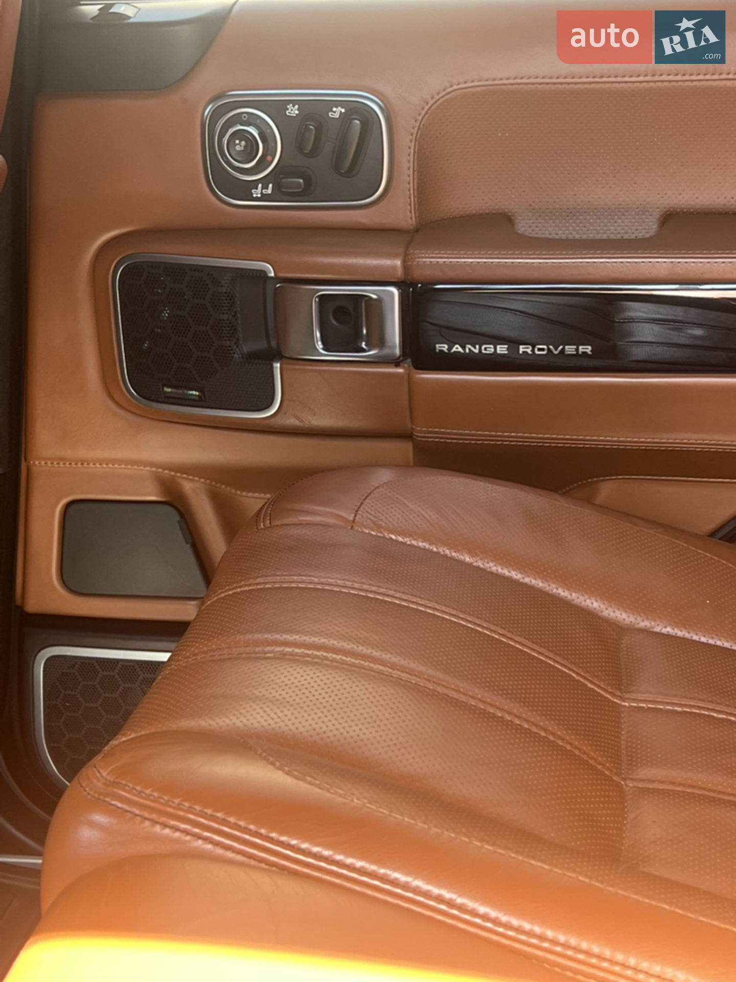 2012 Land Rover Range Rover - мініатюра 11