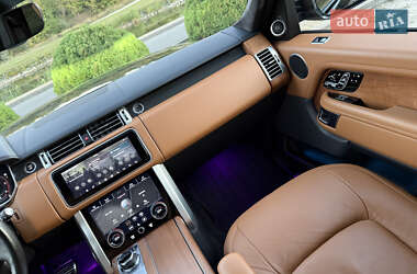 Внедорожник / Кроссовер Land Rover Range Rover 2019 в 