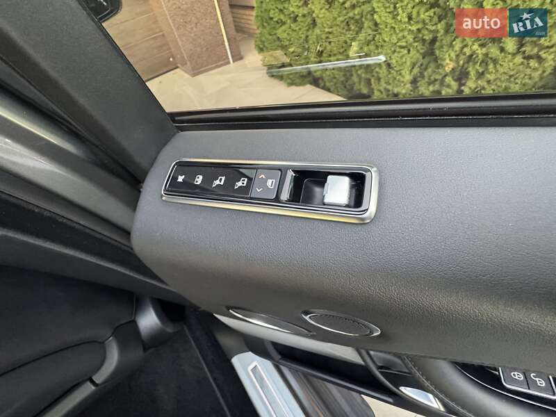 Внедорожник / Кроссовер Land Rover Range Rover 2019 в Киеве фото 37 Внедорожник / Кроссовер Land Rover Range Rover 2019 в Киеве