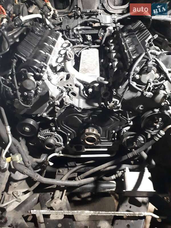 Позашляховик / Кросовер Land Rover Range Rover 2012 в Києві