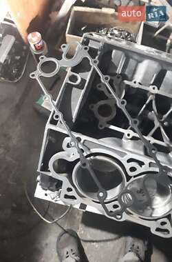 Внедорожник / Кроссовер Land Rover Range Rover 2012 в 