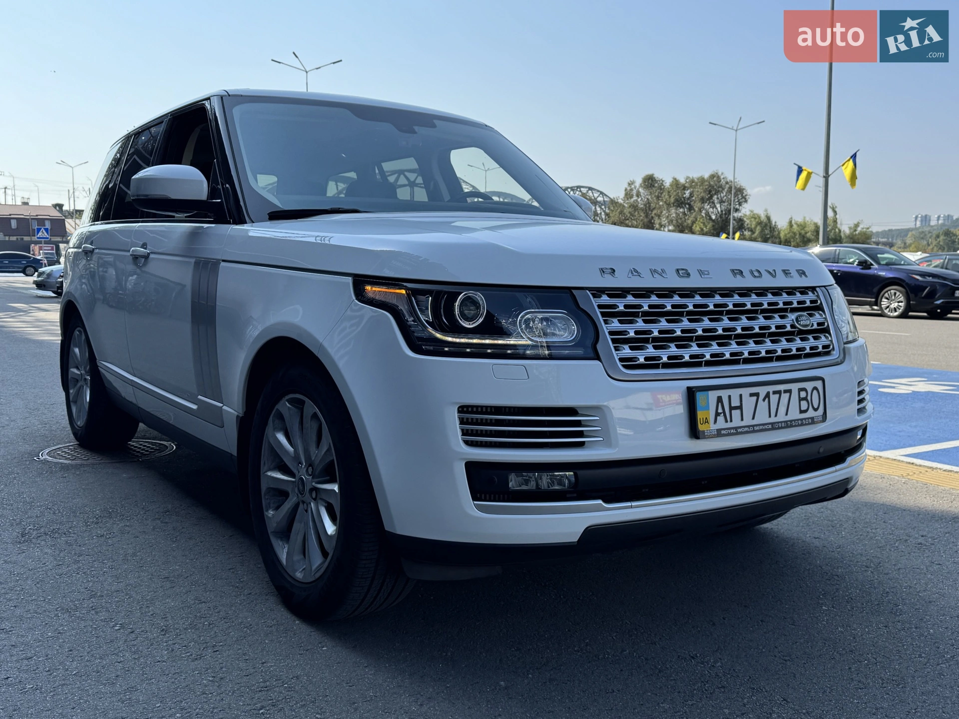 2013 Land Rover Range Rover - мініатюра 4