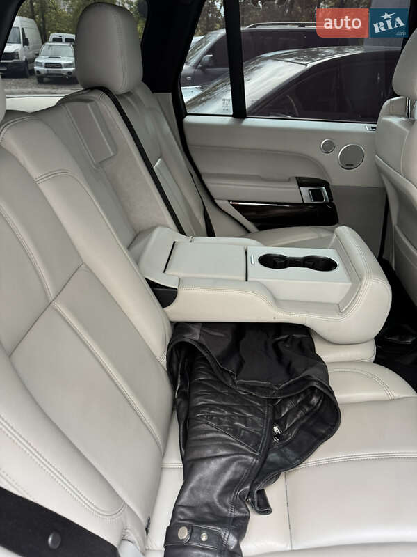 Внедорожник / Кроссовер Land Rover Range Rover 2017 в Киеве фото 35 Внедорожник / Кроссовер Land Rover Range Rover 2017 в Киеве