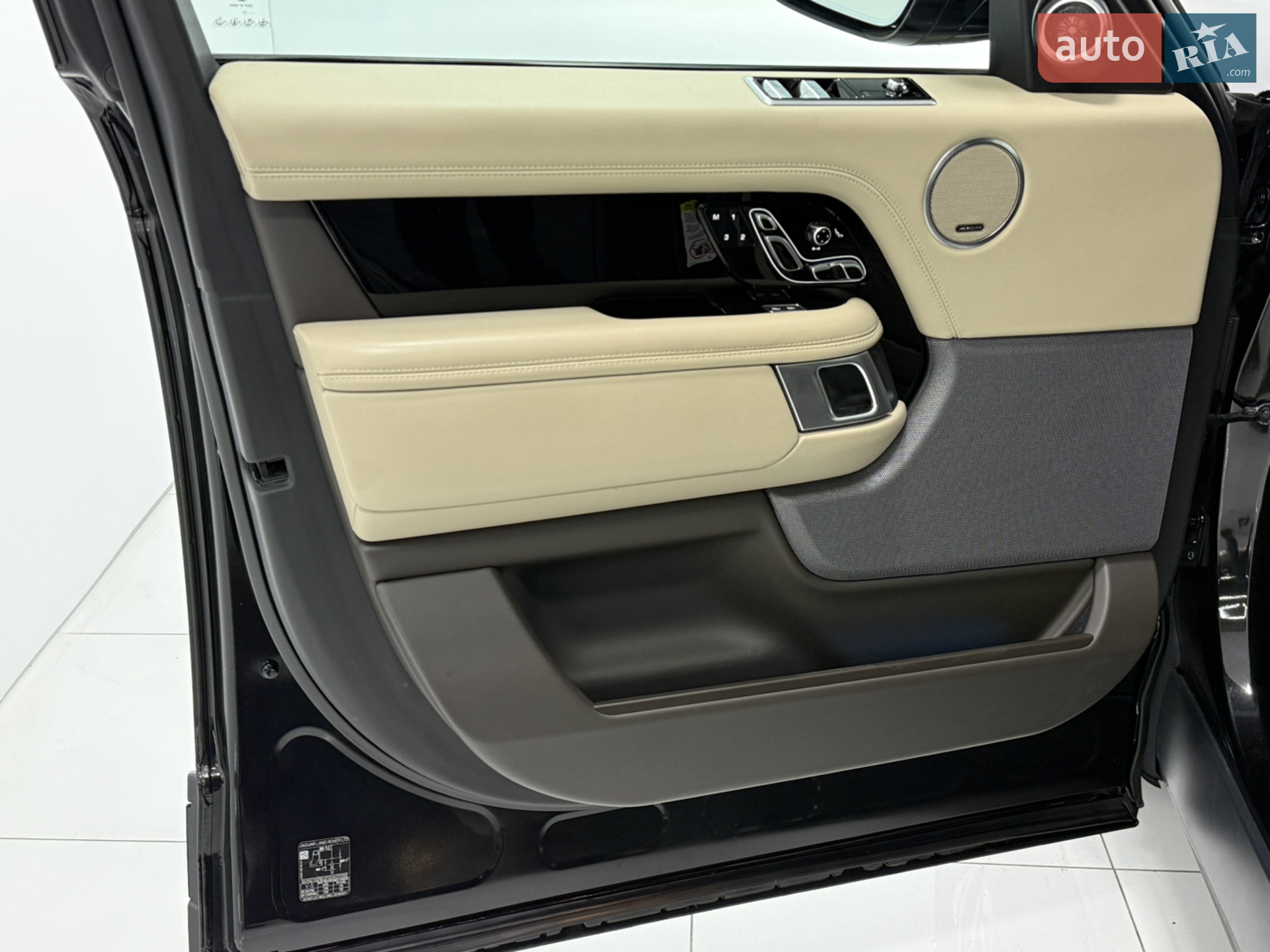 2021 Land Rover Range Rover - мініатюра 33