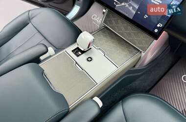 Внедорожник / Кроссовер Land Rover Range Rover 2023 в 