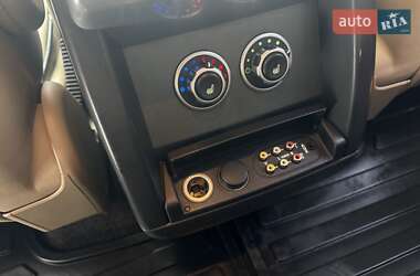 Внедорожник / Кроссовер Land Rover Range Rover 2008 в 