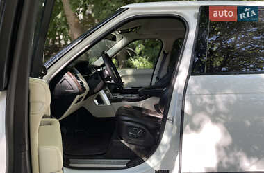 Внедорожник / Кроссовер Land Rover Range Rover 2015 в 