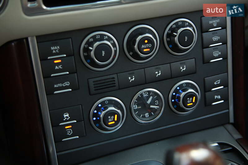 Внедорожник / Кроссовер Land Rover Range Rover 2010 в Харькове