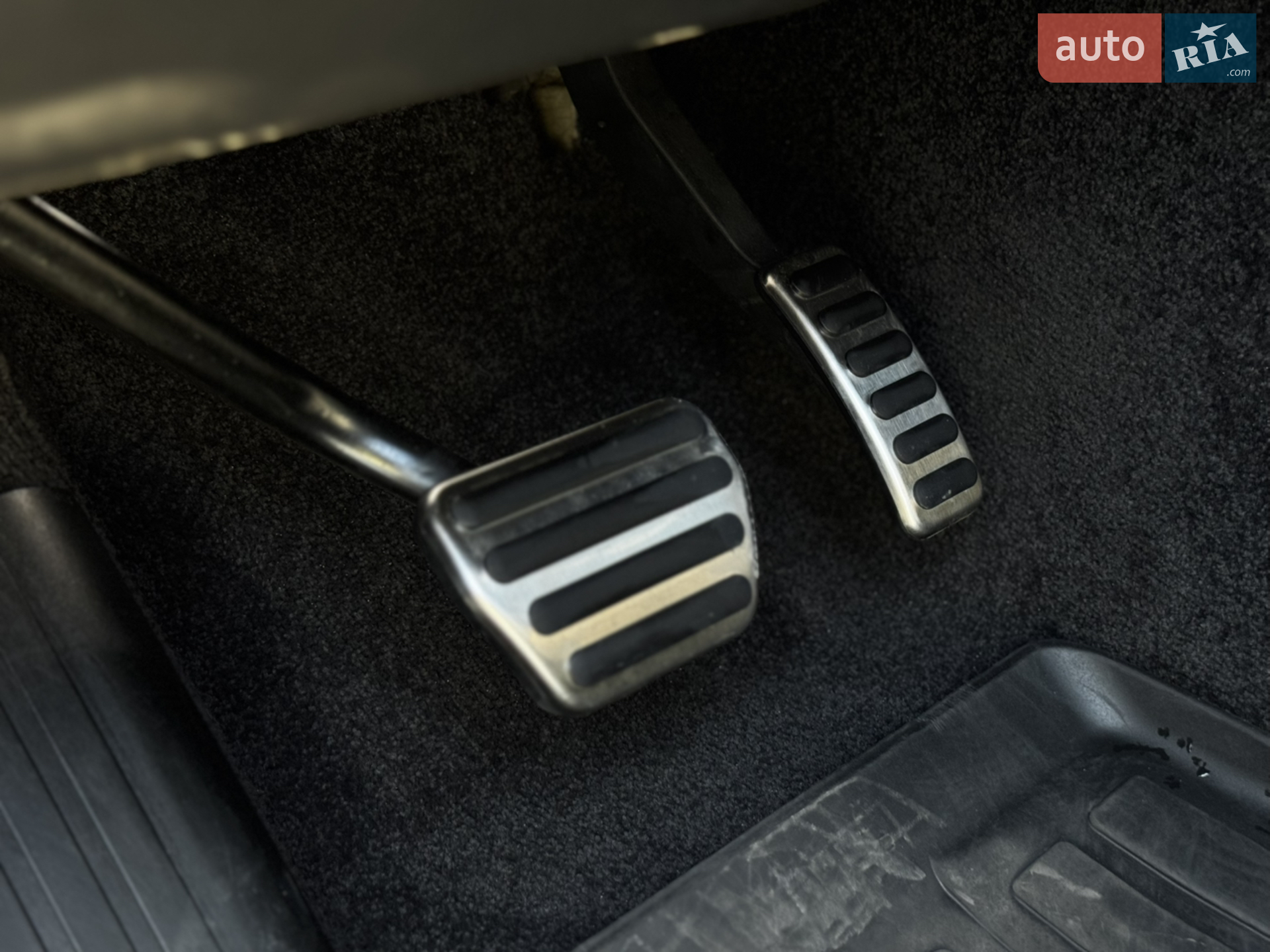 2015 Land Rover Range Rover - мініатюра 29