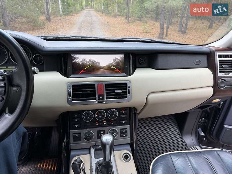 Внедорожник / Кроссовер Land Rover Range Rover 2003 в Киеве
