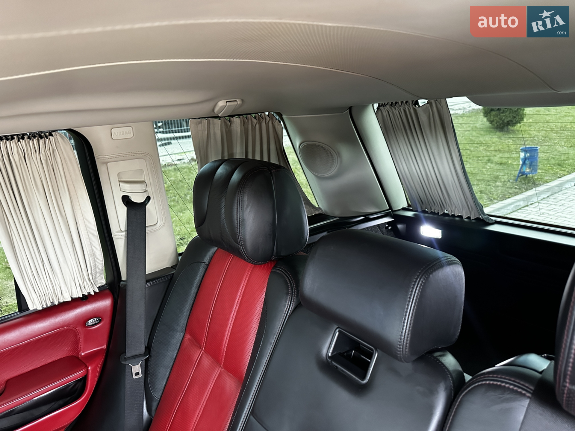 2011 Land Rover Range Rover - мініатюра 28