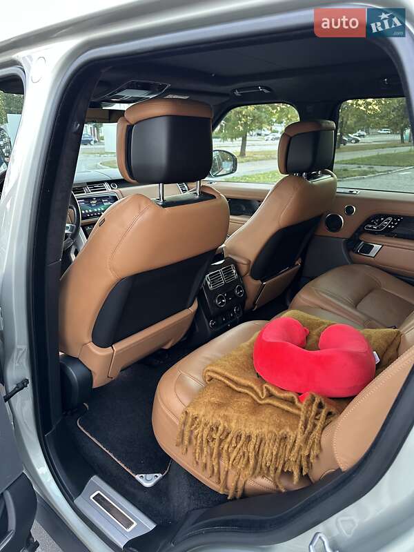 Позашляховик / Кросовер Land Rover Range Rover 2019 в Києві фото 30 Позашляховик / Кросовер Land Rover Range Rover 2019 в Києві