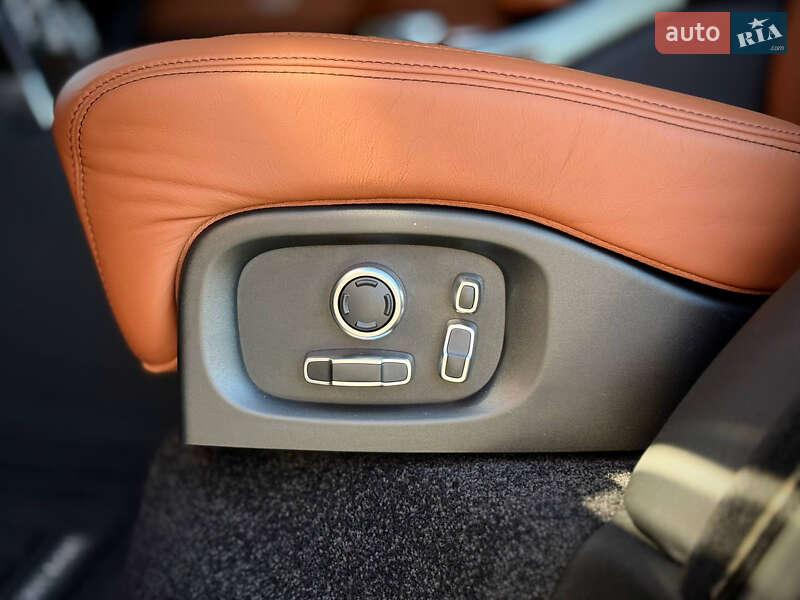 Позашляховик / Кросовер Land Rover Range Rover 2017 в Києві