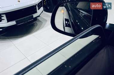 Внедорожник / Кроссовер Land Rover Range Rover 2025 в 