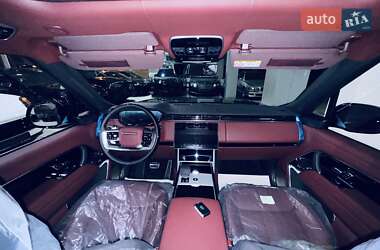Внедорожник / Кроссовер Land Rover Range Rover 2025 в 