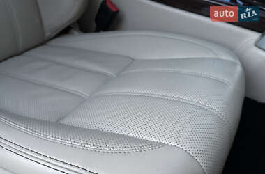 Внедорожник / Кроссовер Land Rover Range Rover 2013 в 