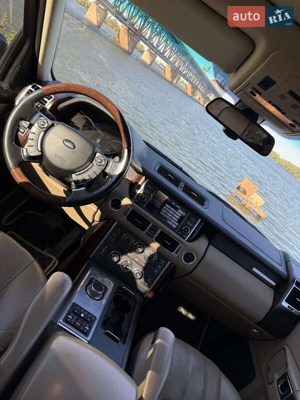 Позашляховик / Кросовер Land Rover Range Rover 2011 в Софіївці