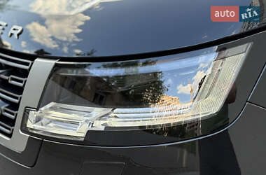 Внедорожник / Кроссовер Land Rover Range Rover 2022 в 