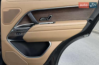 Внедорожник / Кроссовер Land Rover Range Rover 2022 в 