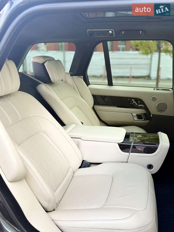 Внедорожник / Кроссовер Land Rover Range Rover 2019 в Киеве фото 40 Внедорожник / Кроссовер Land Rover Range Rover 2019 в Киеве