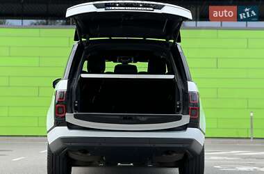 Внедорожник / Кроссовер Land Rover Range Rover 2015 в 