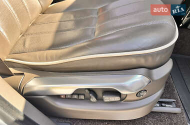 Внедорожник / Кроссовер Land Rover Range Rover 2011 в 