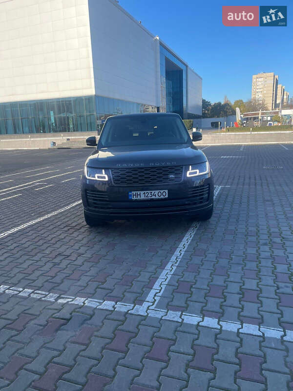 Внедорожник / Кроссовер Land Rover Range Rover 2018 в Одессе