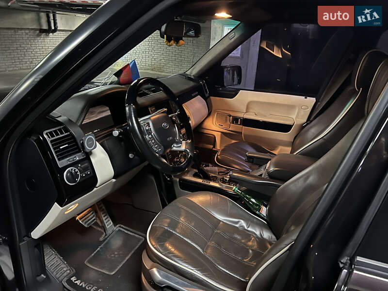 Позашляховик / Кросовер Land Rover Range Rover 2011 в Києві