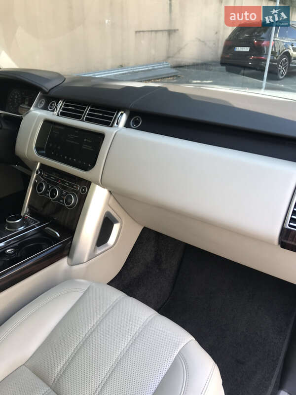 Внедорожник / Кроссовер Land Rover Range Rover 2017 в Киеве