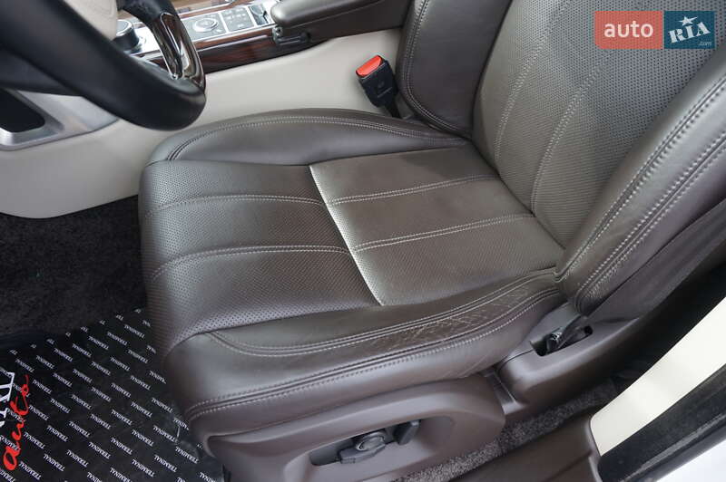 Внедорожник / Кроссовер Land Rover Range Rover 2016 в Одессе