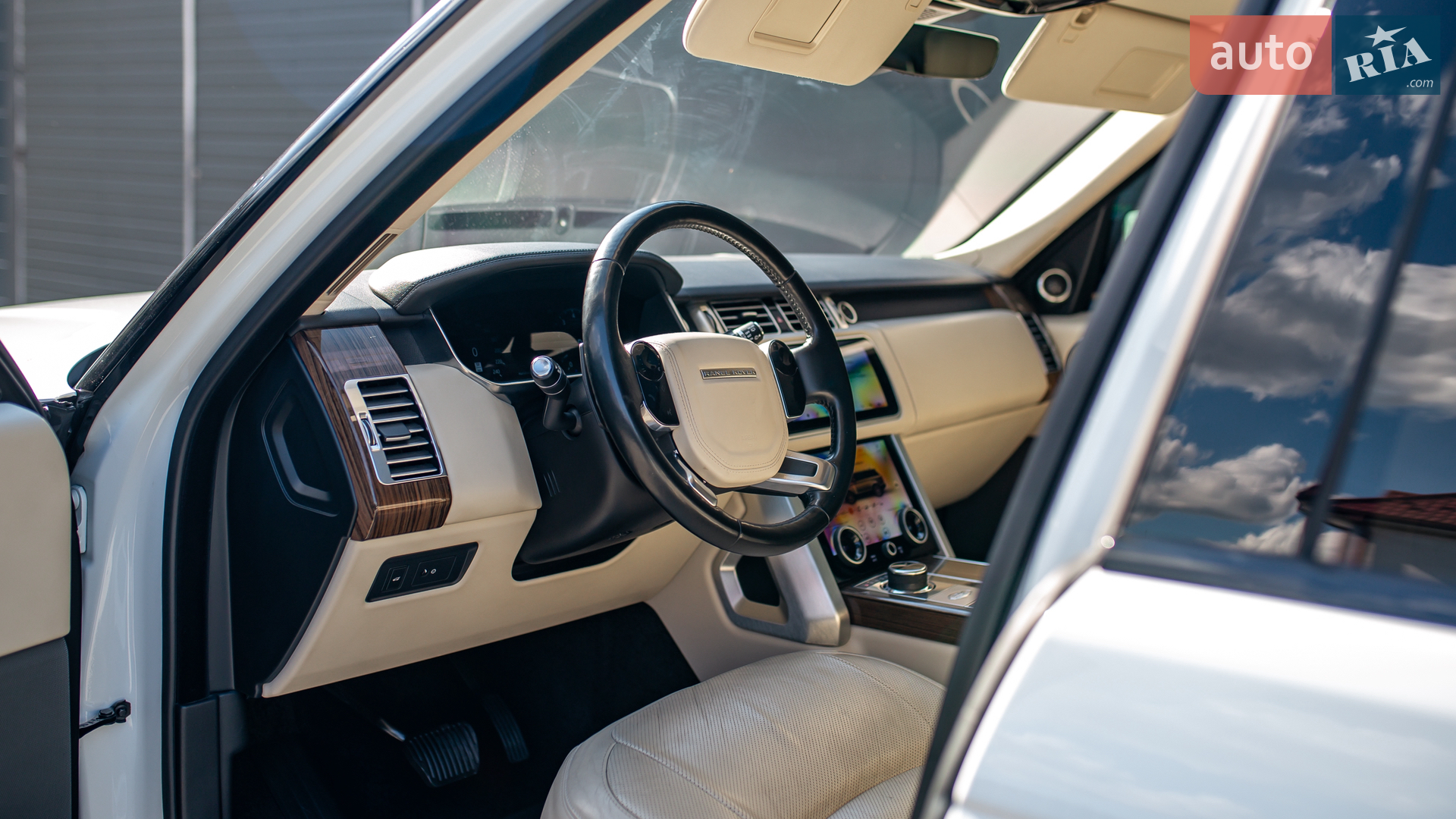 2018 Land Rover Range Rover - мініатюра 46