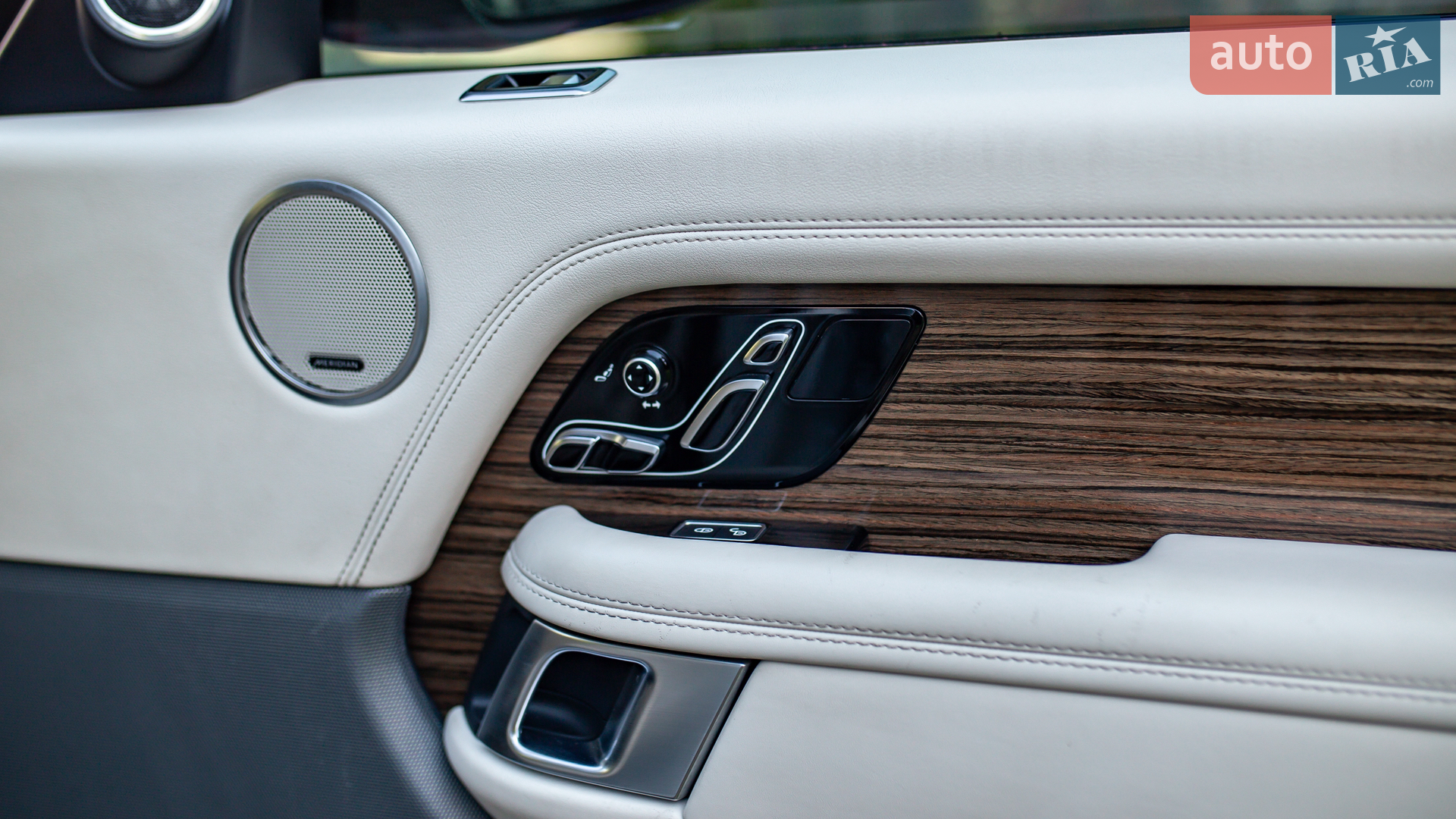 2018 Land Rover Range Rover - мініатюра 52