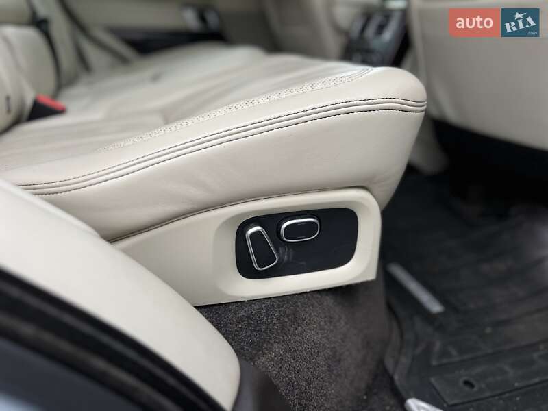 Внедорожник / Кроссовер Land Rover Range Rover 2015 в Киеве фото 50 Внедорожник / Кроссовер Land Rover Range Rover 2015 в Киеве