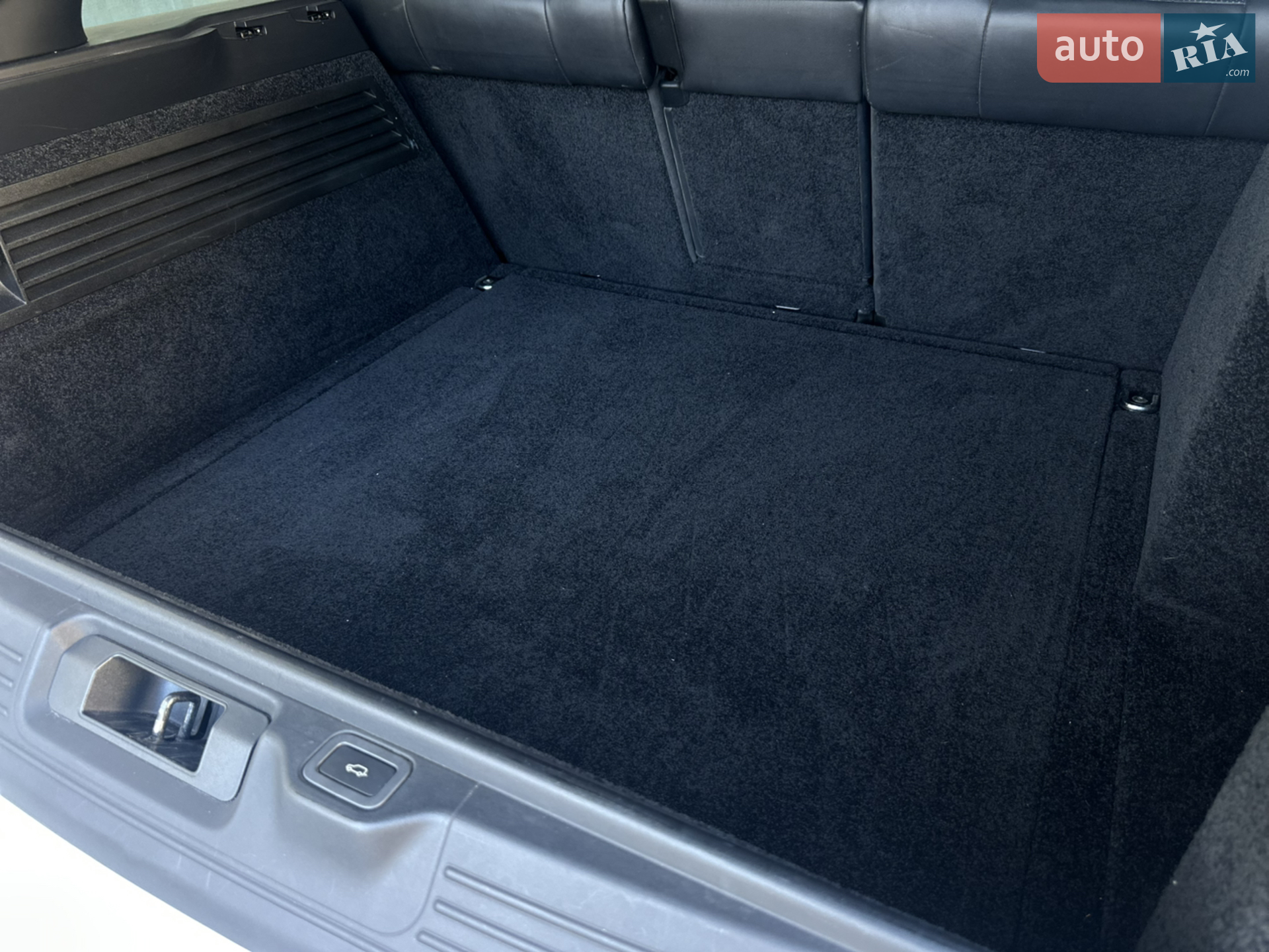 2015 Land Rover Range Rover - мініатюра 44