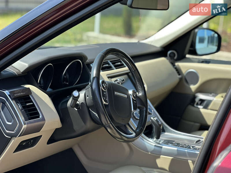 Внедорожник / Кроссовер Land Rover Range Rover 2015 в Тернополе