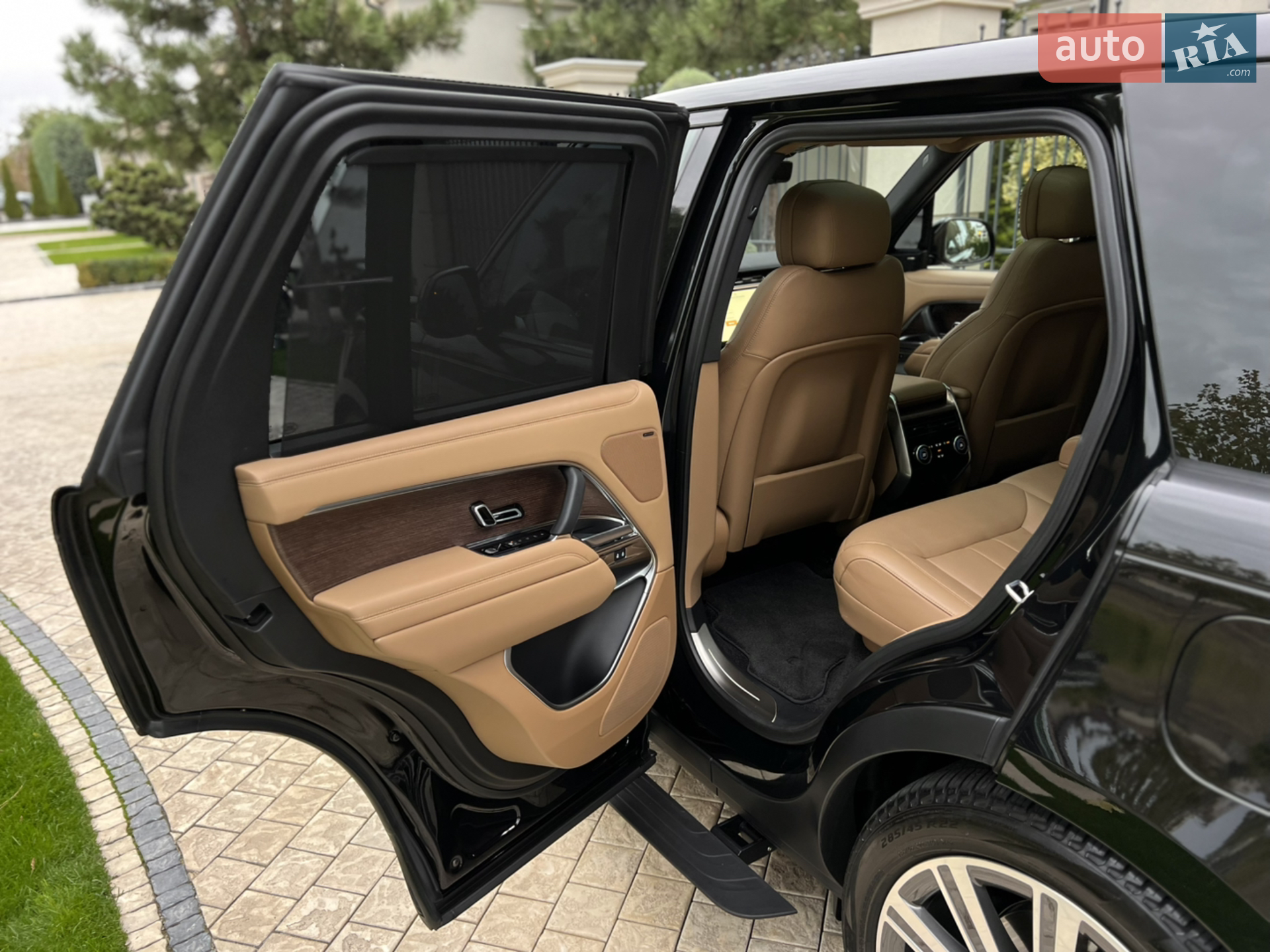 2023 Land Rover Range Rover - мініатюра 31