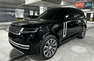 Позашляховик / Кросовер Land Rover Range Rover 2024 в  фото 3 Позашляховик / Кросовер Land Rover Range Rover 2024 в