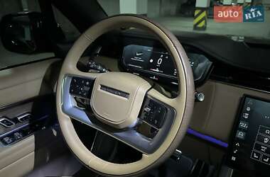 Позашляховик / Кросовер Land Rover Range Rover 2024 в  фото 40 Позашляховик / Кросовер Land Rover Range Rover 2024 в