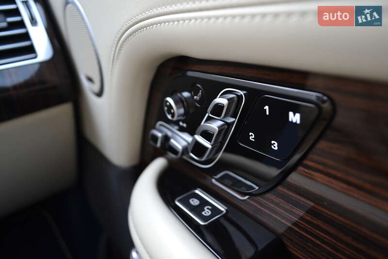 Внедорожник / Кроссовер Land Rover Range Rover 2018 в Хусте