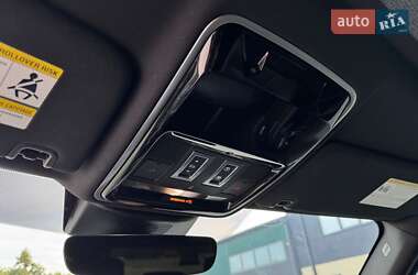 Внедорожник / Кроссовер Land Rover Range Rover 2018 в 