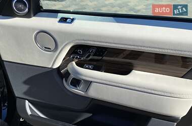 Внедорожник / Кроссовер Land Rover Range Rover 2018 в 