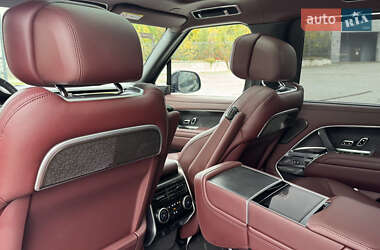 Внедорожник / Кроссовер Land Rover Range Rover 2024 в 