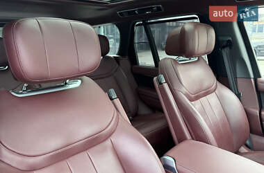 Внедорожник / Кроссовер Land Rover Range Rover 2024 в 